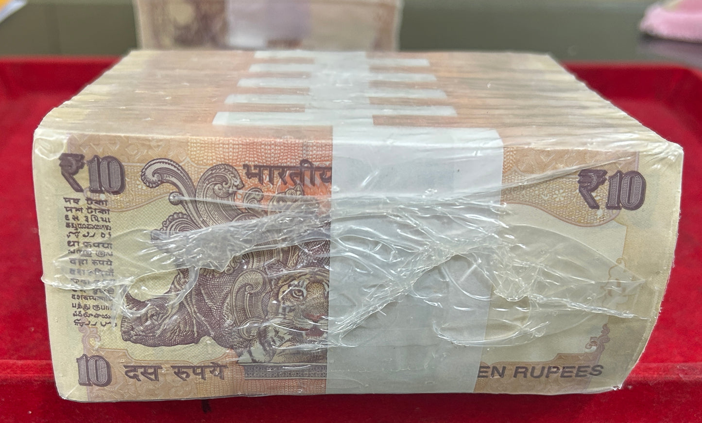 Old 10 Rupees Sealed Pack Rim Old Issue Raghuram Rajan 1000 Notes 10 Bundles