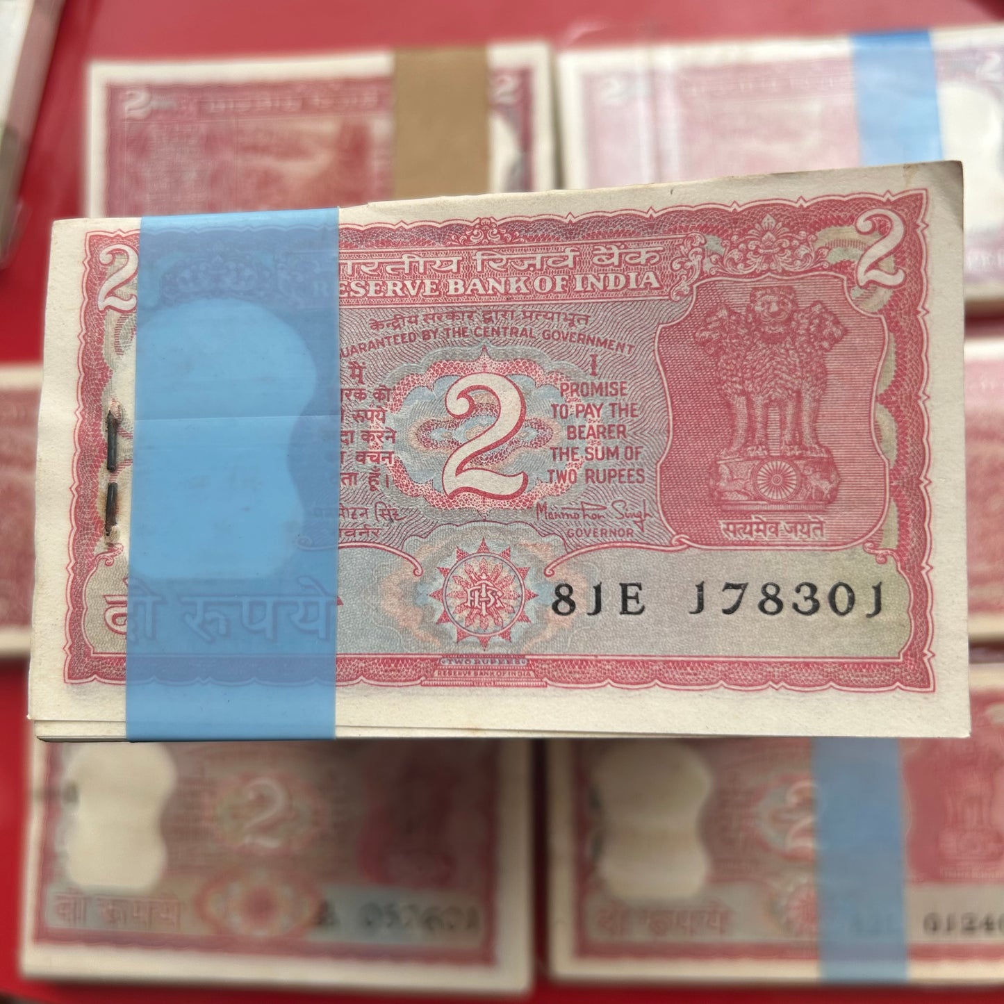 Extremely Rare 2 Rupees Tiger Issue 100 Notes Serial Packet Collectable Bundle at Lowest Price