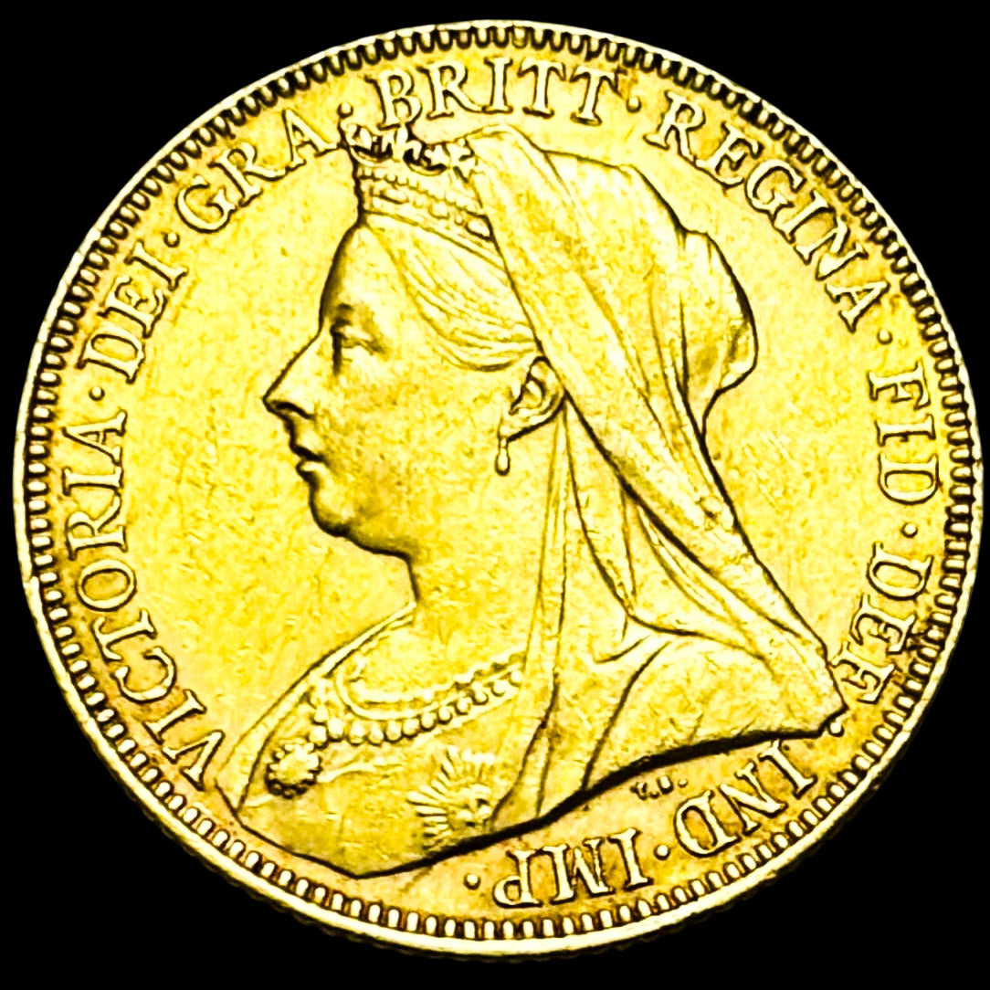 RARE Gold Coin of United Kingdom of 1 Sovereign 1901 Victoria 3rd Portrait Weight 7.99 gm
