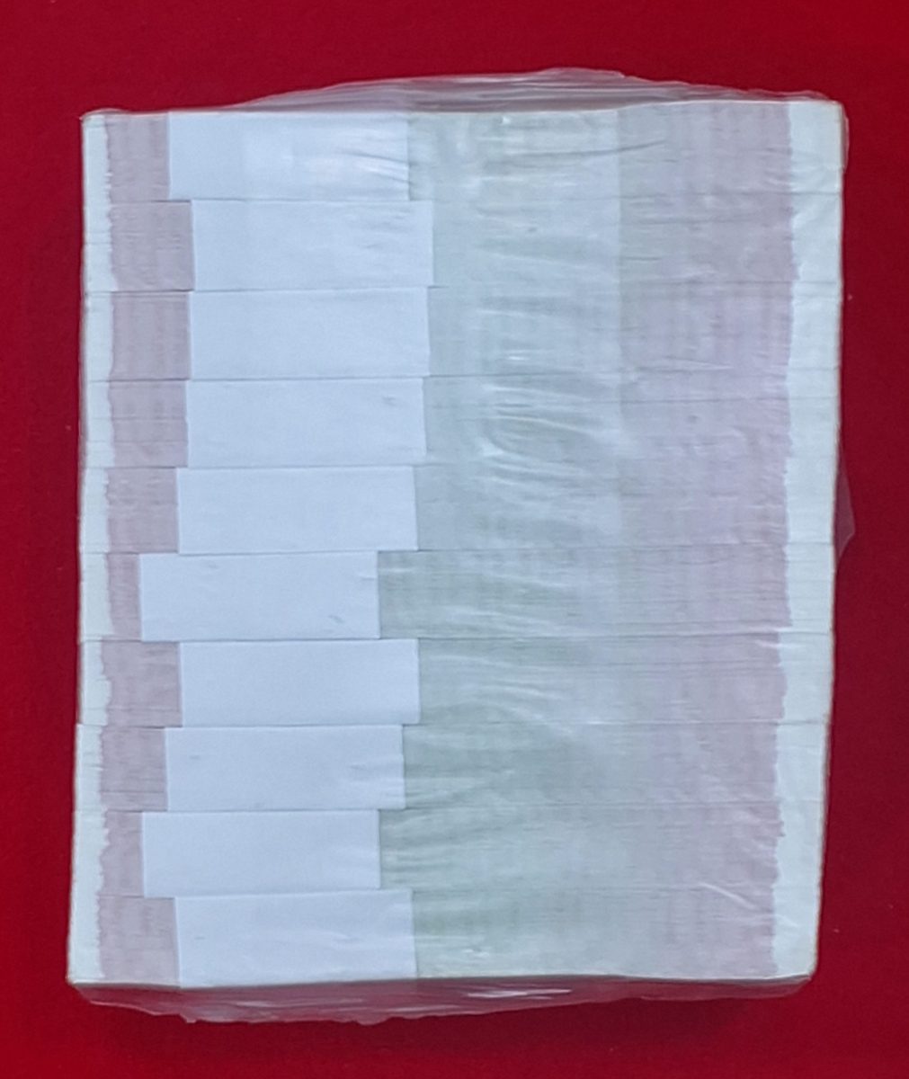 1 Rupee RIM 2019 — Finance Secretary Subhash Chandra Garg — A-64 · Serial 221001 — Sealed Pack of 1,000 Notes - Image 4