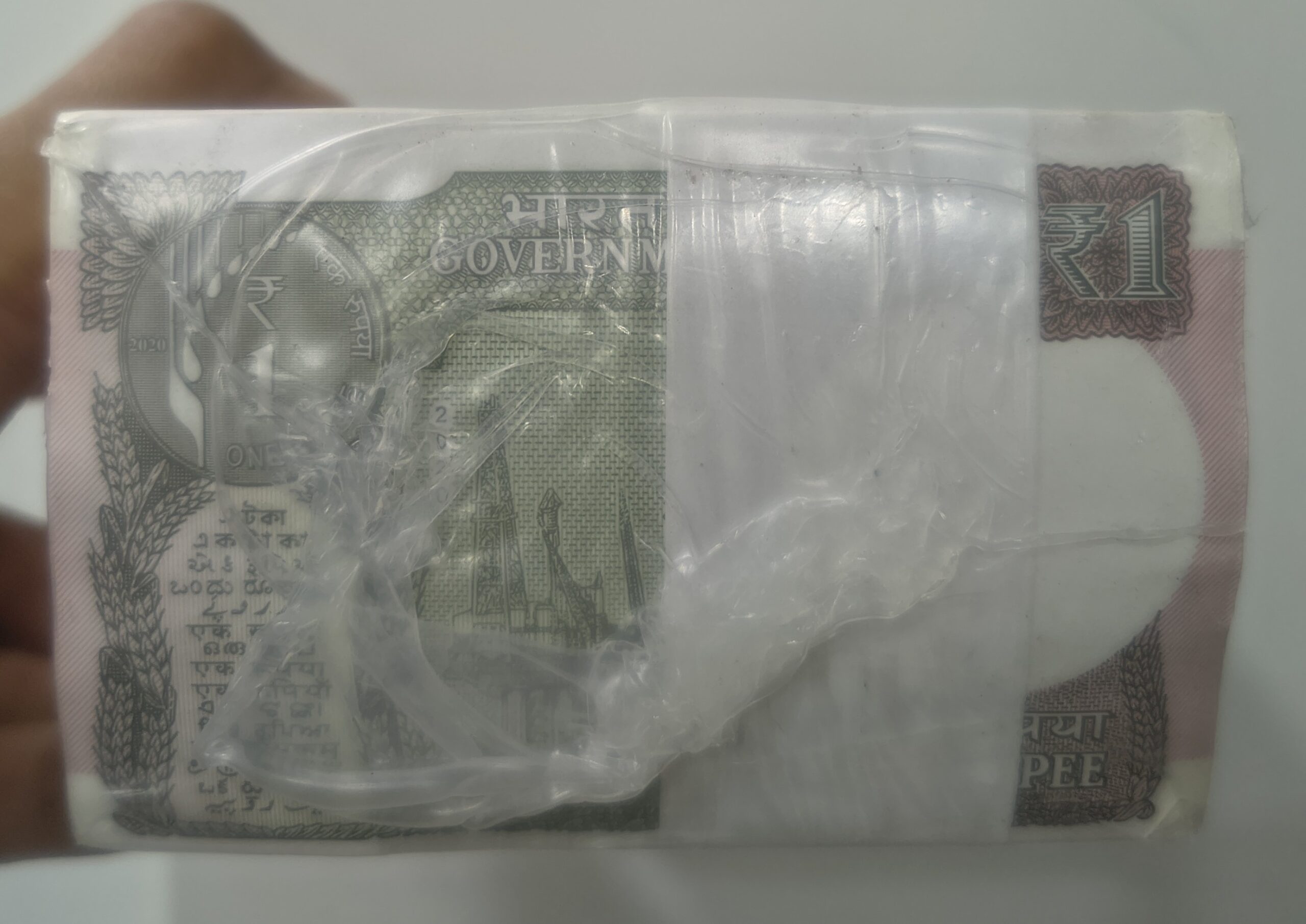 1 Rupee RIM 2020 — Finance Secretary Atanu Chakraborty — Sealed Pack of 1,000 Notes - Image 2
