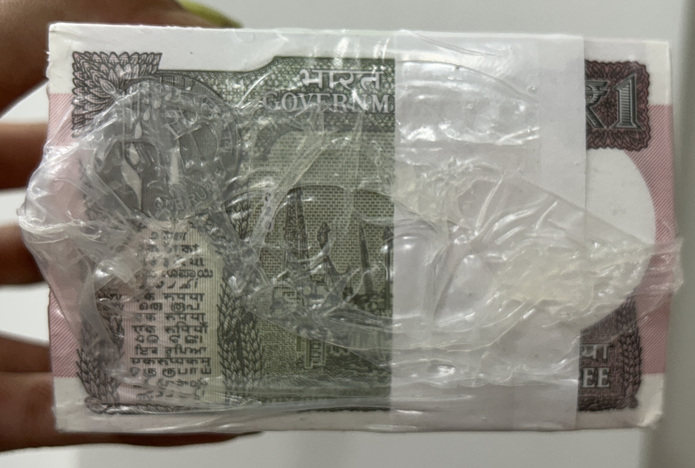 1 Rupee RIM 2020 — Finance Secretary Atanu Chakraborty — Sealed Pack of 1,000 Notes - Image 2